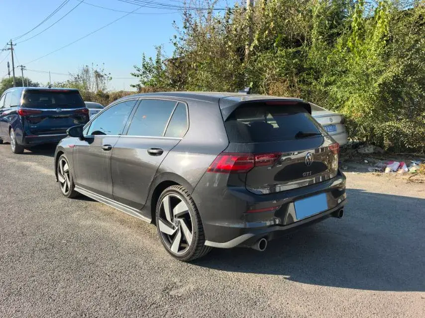 2021 VOLKSWAGEN GOLFGTI thumbnail 4