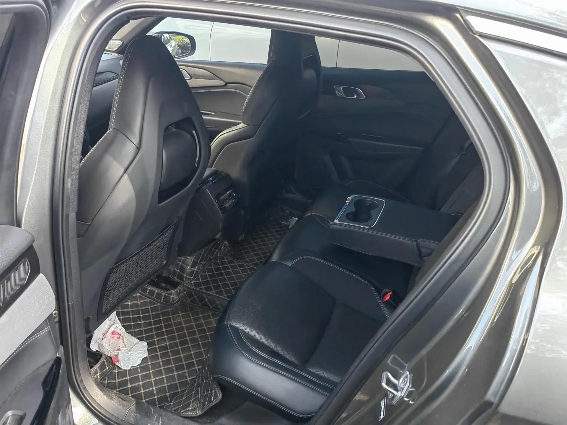 2022 LYNK&CO 03 thumbnail 4