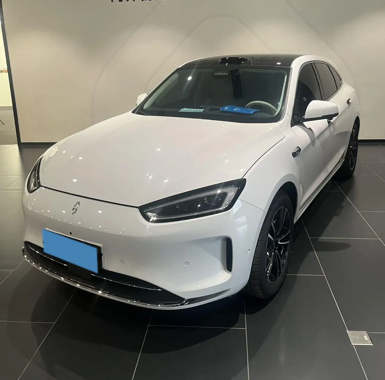 2025 AITO AITO view 1