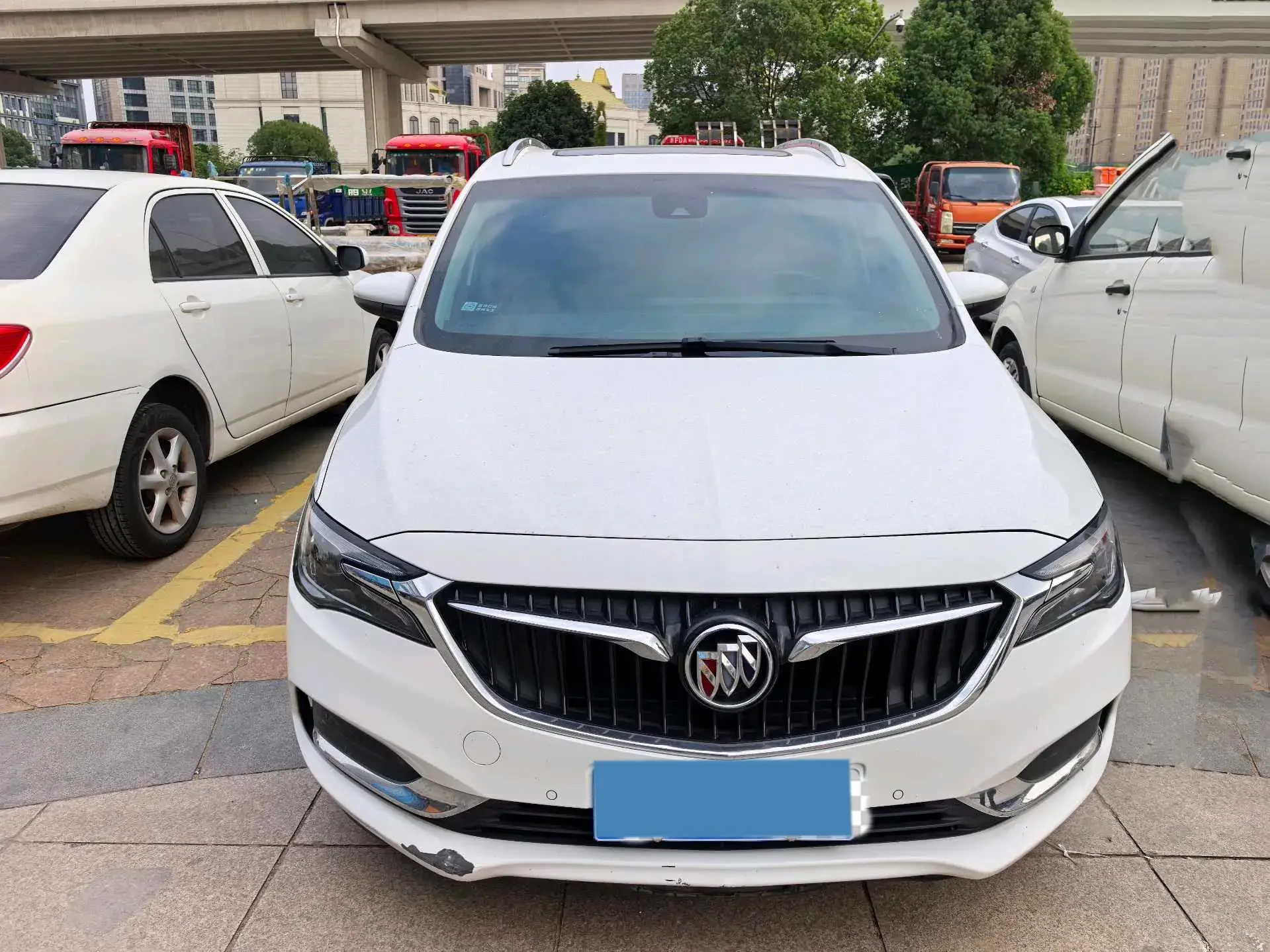 2021 BUICK GL6 thumbnail 2