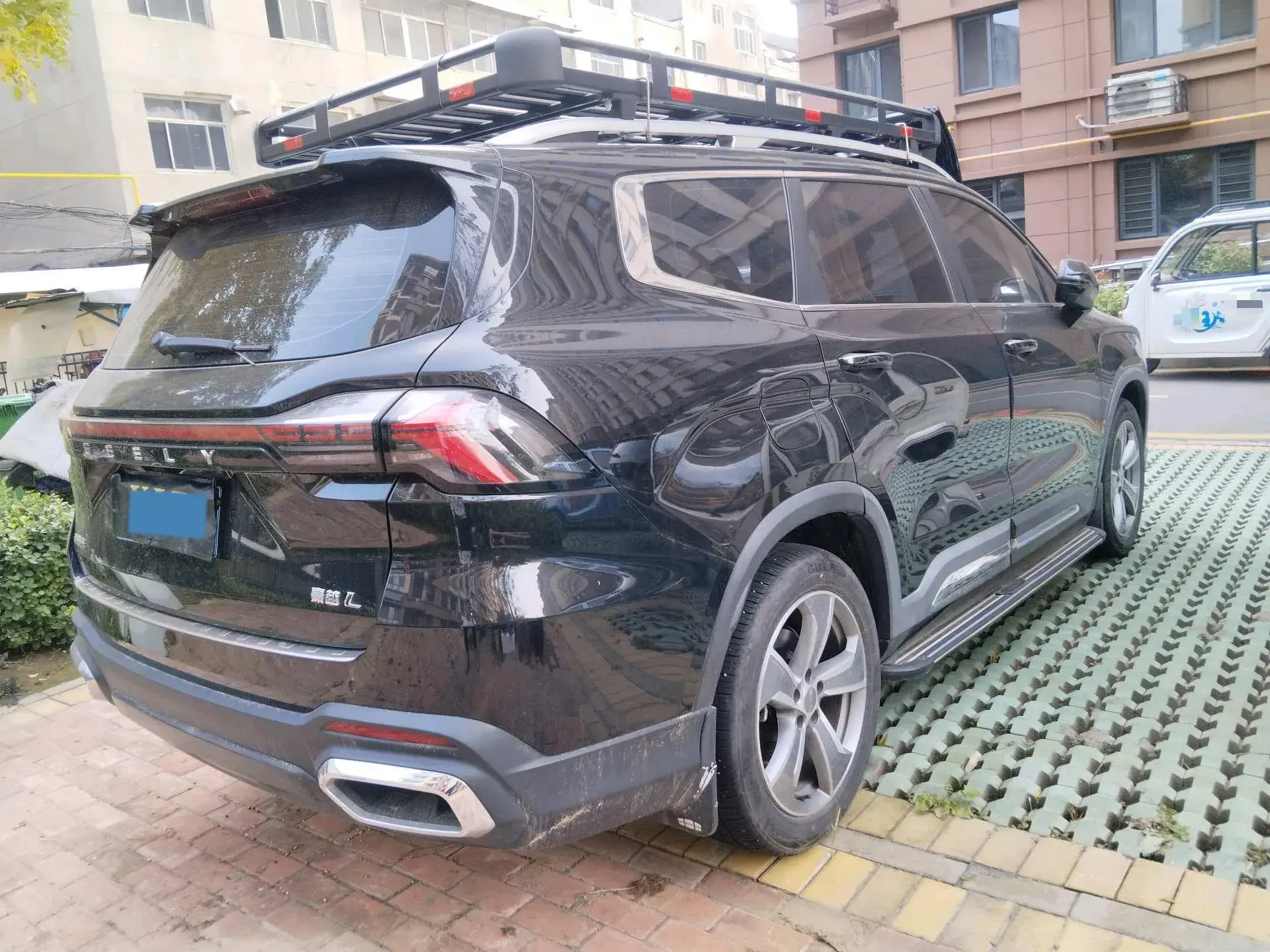 2023 GEELY STARRAY thumbnail 3