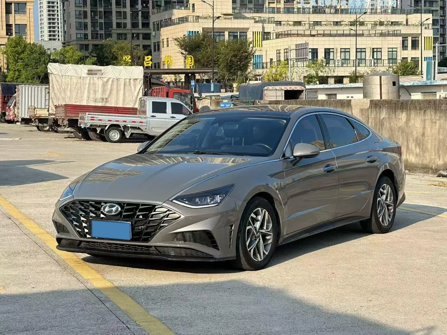 2020 HYUNDAI SONATA view 1