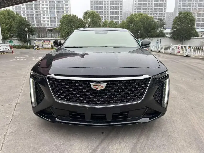 2023 CADILLAC CT6 thumbnail 2