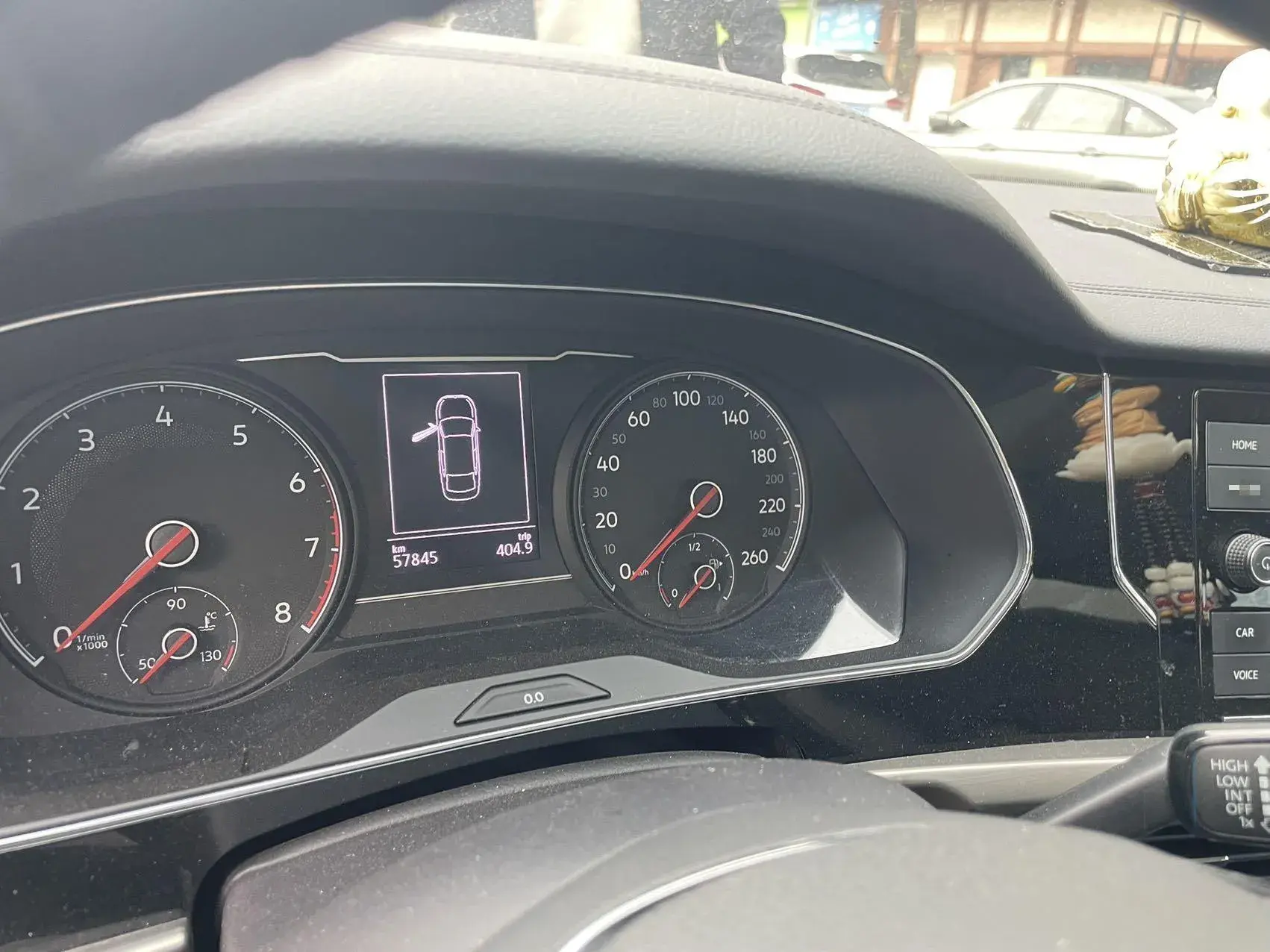 2019 VOLKSWAGEN PASSAT thumbnail 2