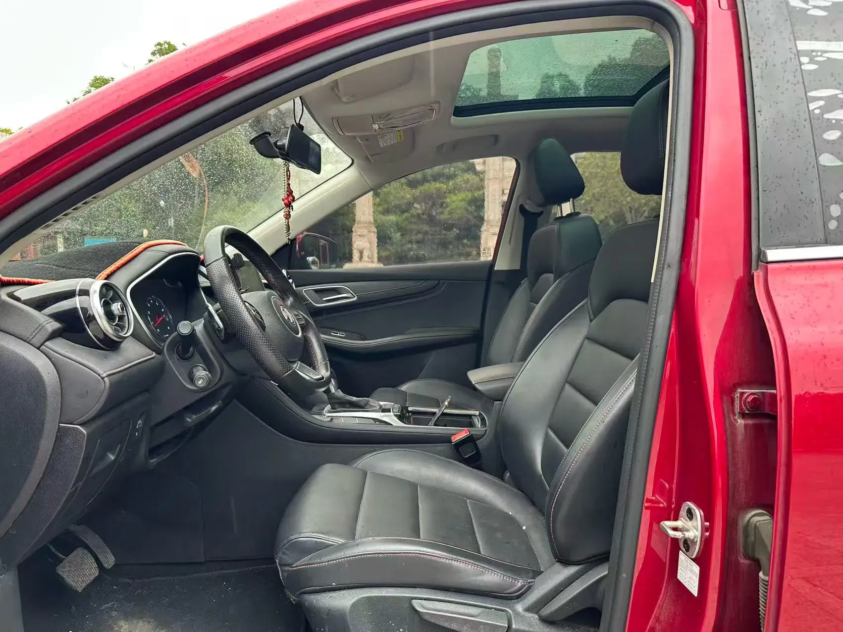 2019 MG HS thumbnail 4