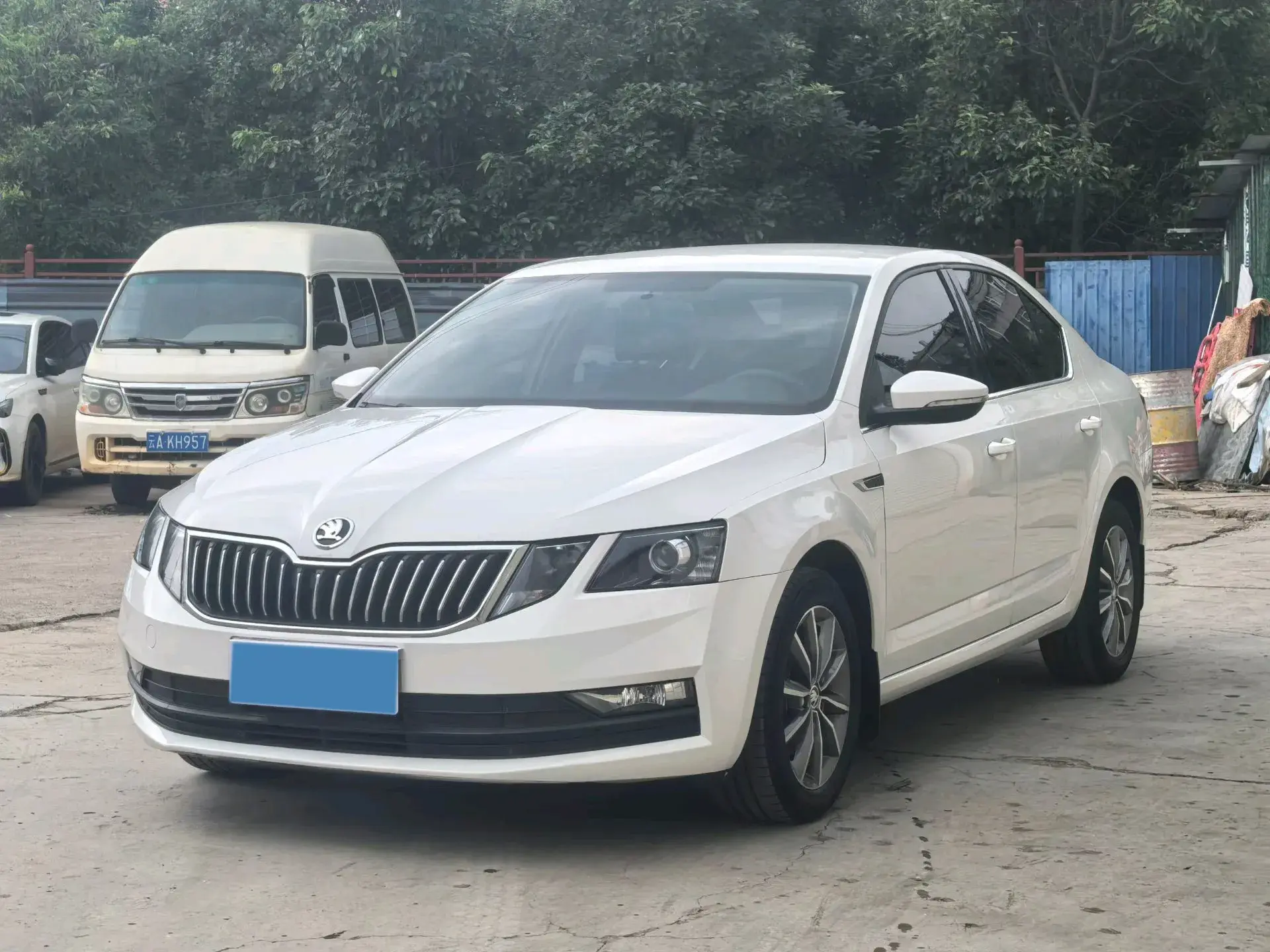 2018 SKODA OCTAVIA view 1