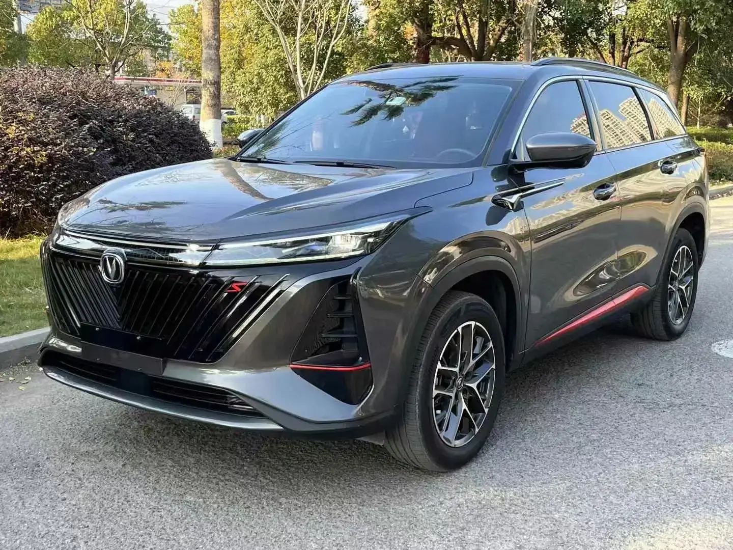 2022 CHANGAN CS75 view 1