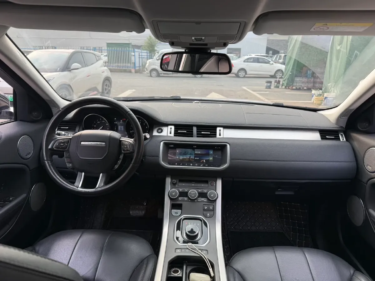 2018 Land Rover Range Rover Evoque 2.0T 241HP L4 9AT,autocango,china used car exporter,china ev exporter,chinese used car exporter,chinese used ev exporter