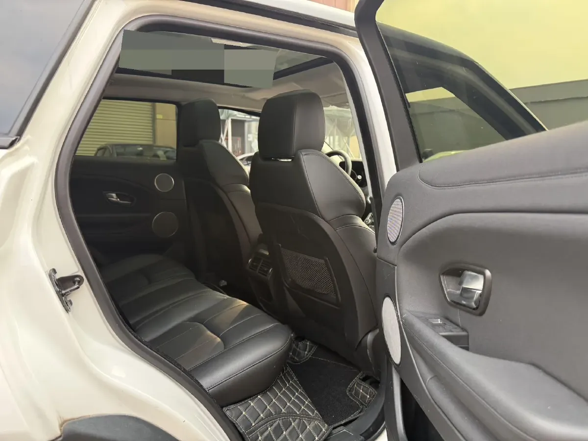 2018 Land Rover Range Rover Evoque 2.0T 241HP L4 9AT,autocango,china used car exporter,china ev exporter,chinese used car exporter,chinese used ev exporter