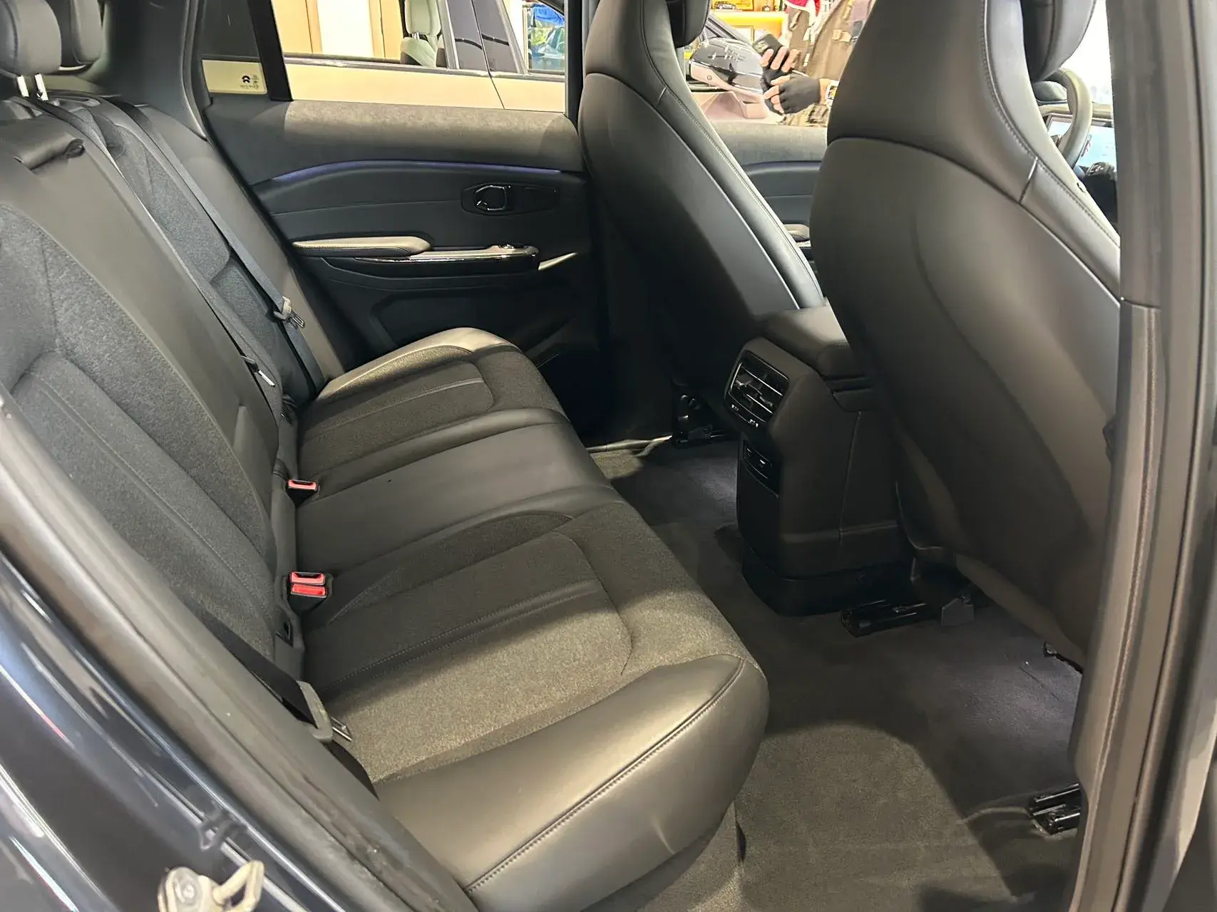 2020 NIO EC6 thumbnail 4