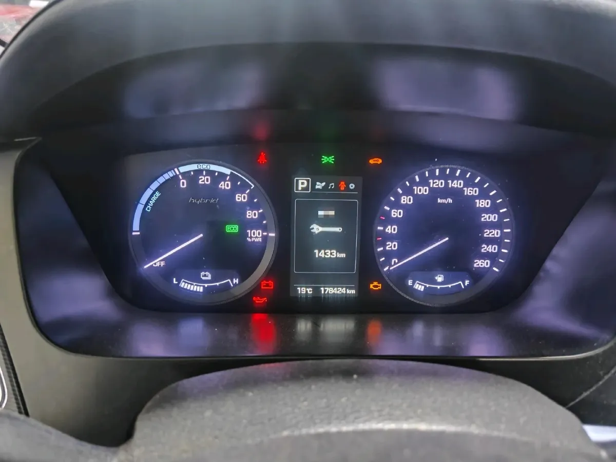 2016 Hyundai Sonata 2.0L 156HP L4 6AT Hybrid,autocango,china used car exporter,china ev exporter,chinese used car exporter,chinese used ev exporter