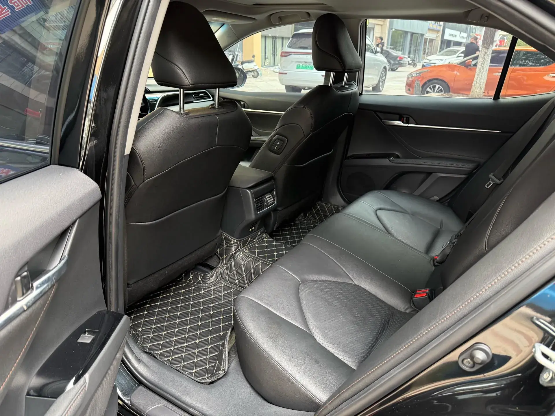 2022 TOYOTA CAMRY thumbnail 4