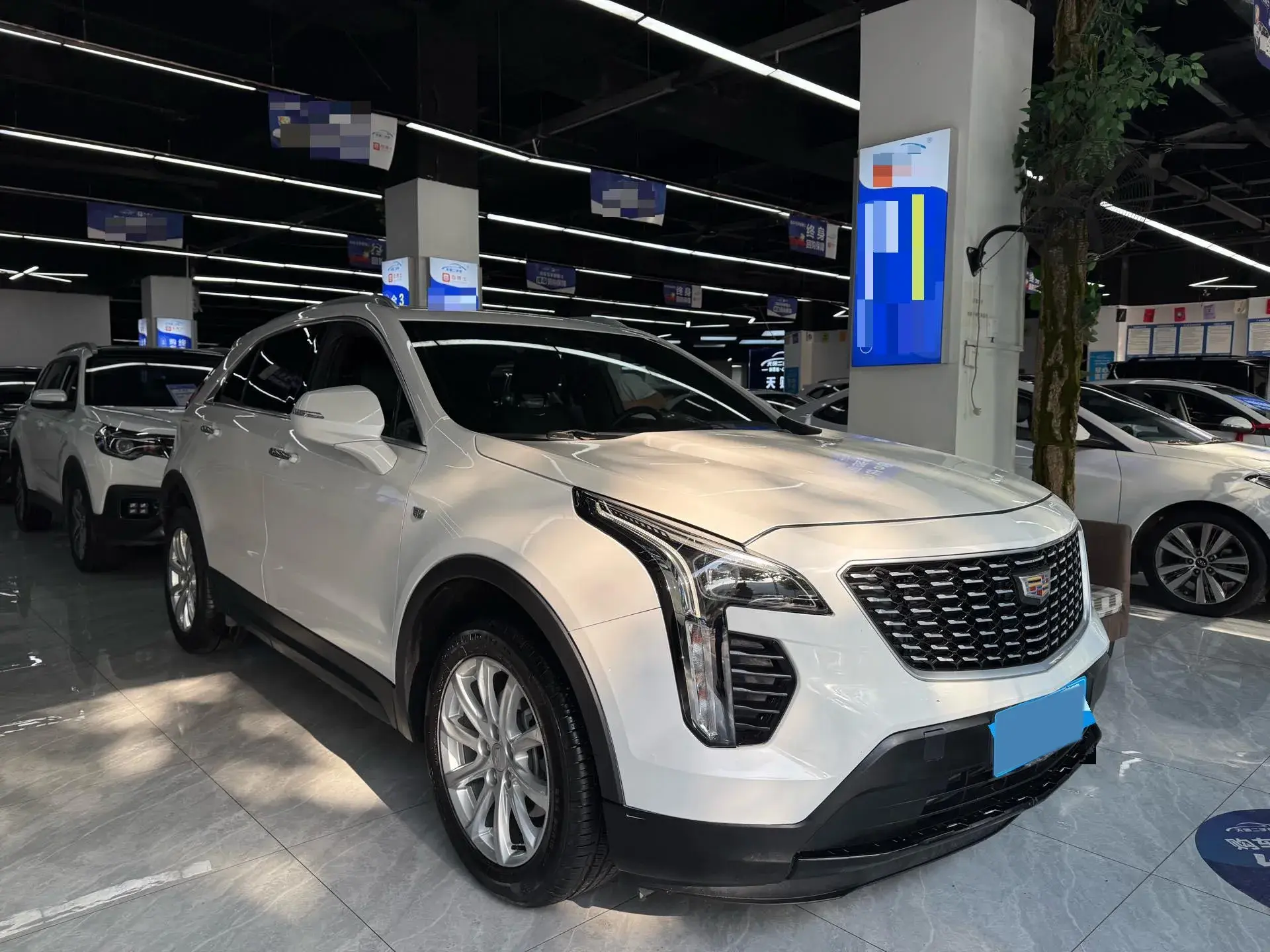 2020 CADILLAC XT4 thumbnail 3