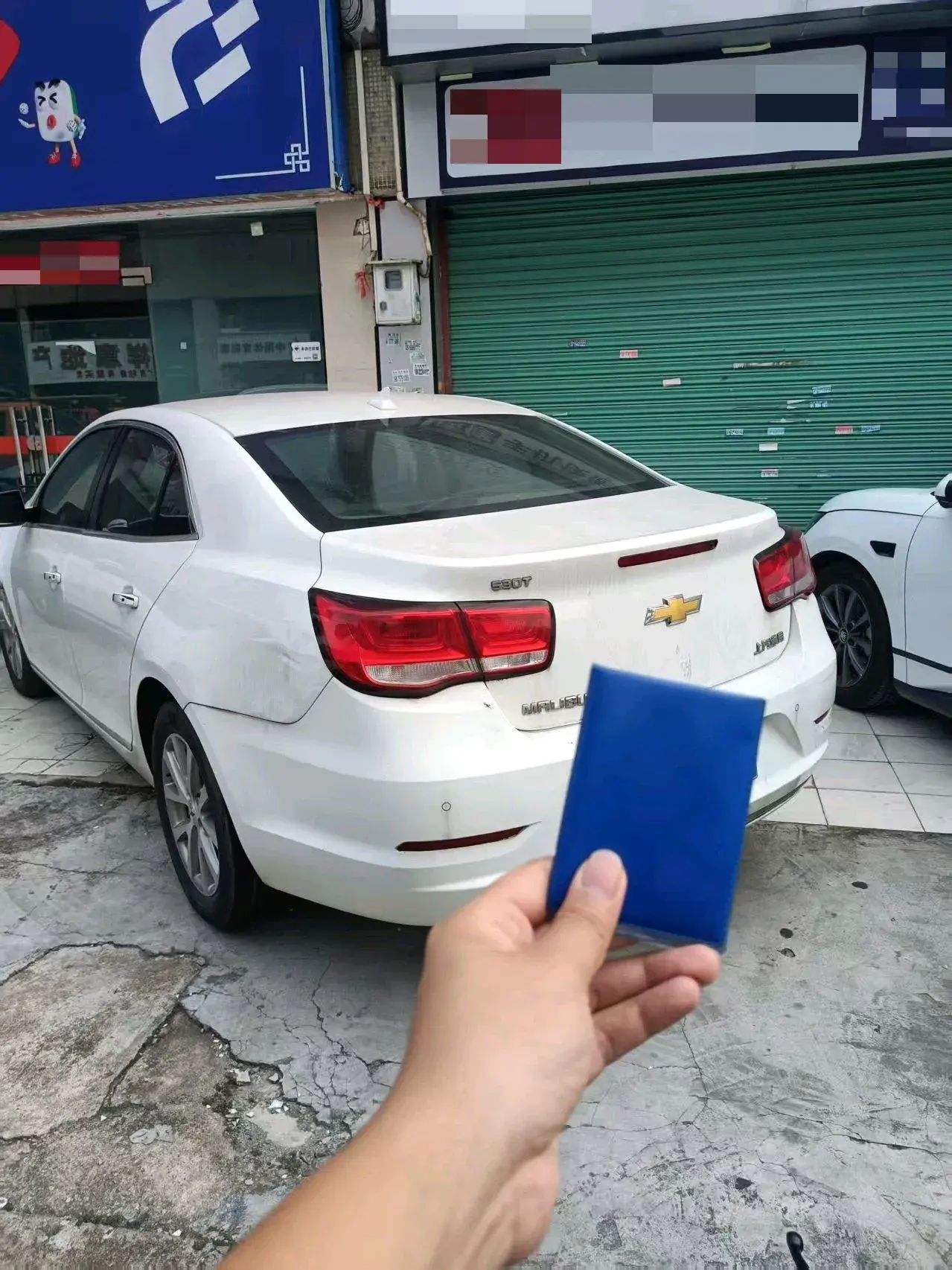 2018 CHEVROLET MALIBU thumbnail 2