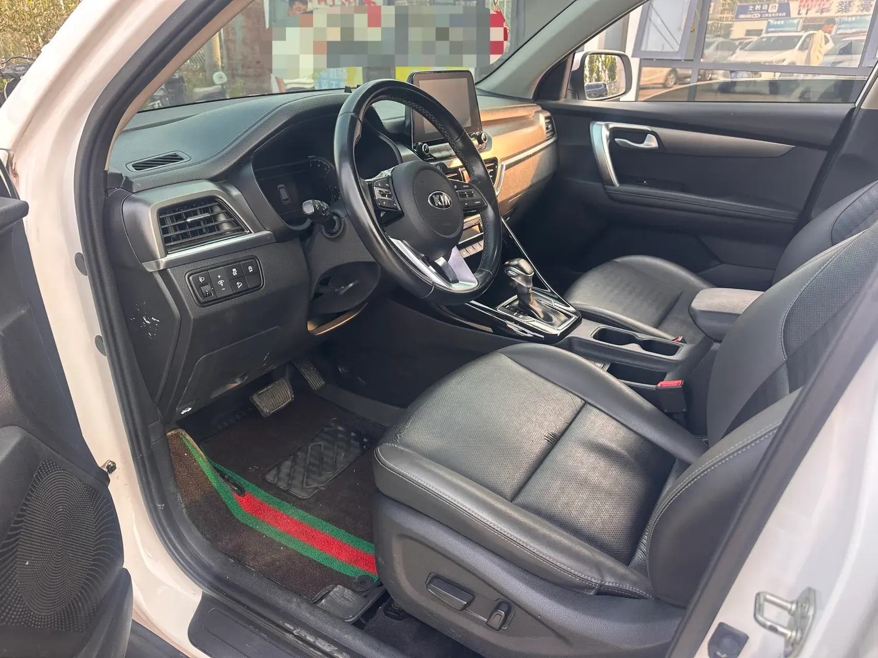 2018 KIA SPORTAGE thumbnail 3