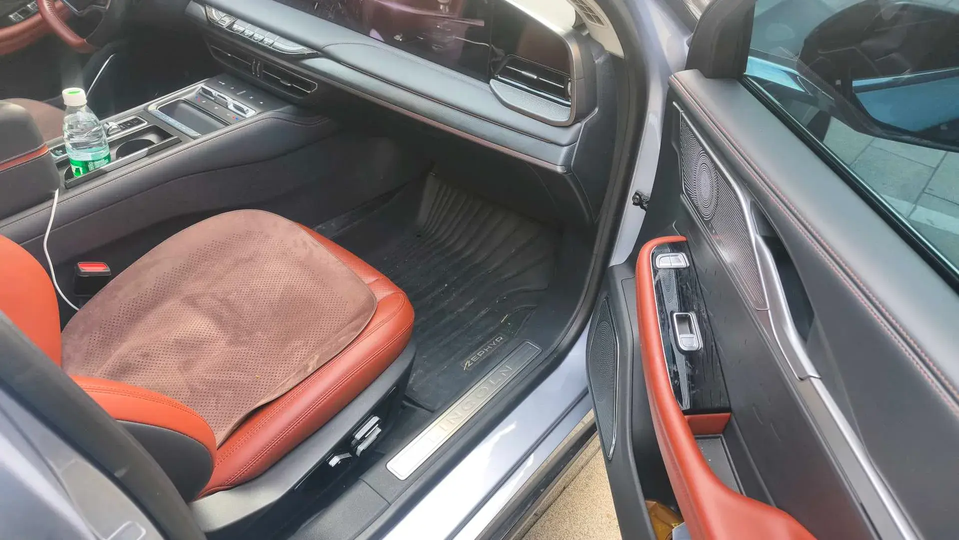 2022 LINCOLN Z thumbnail 3