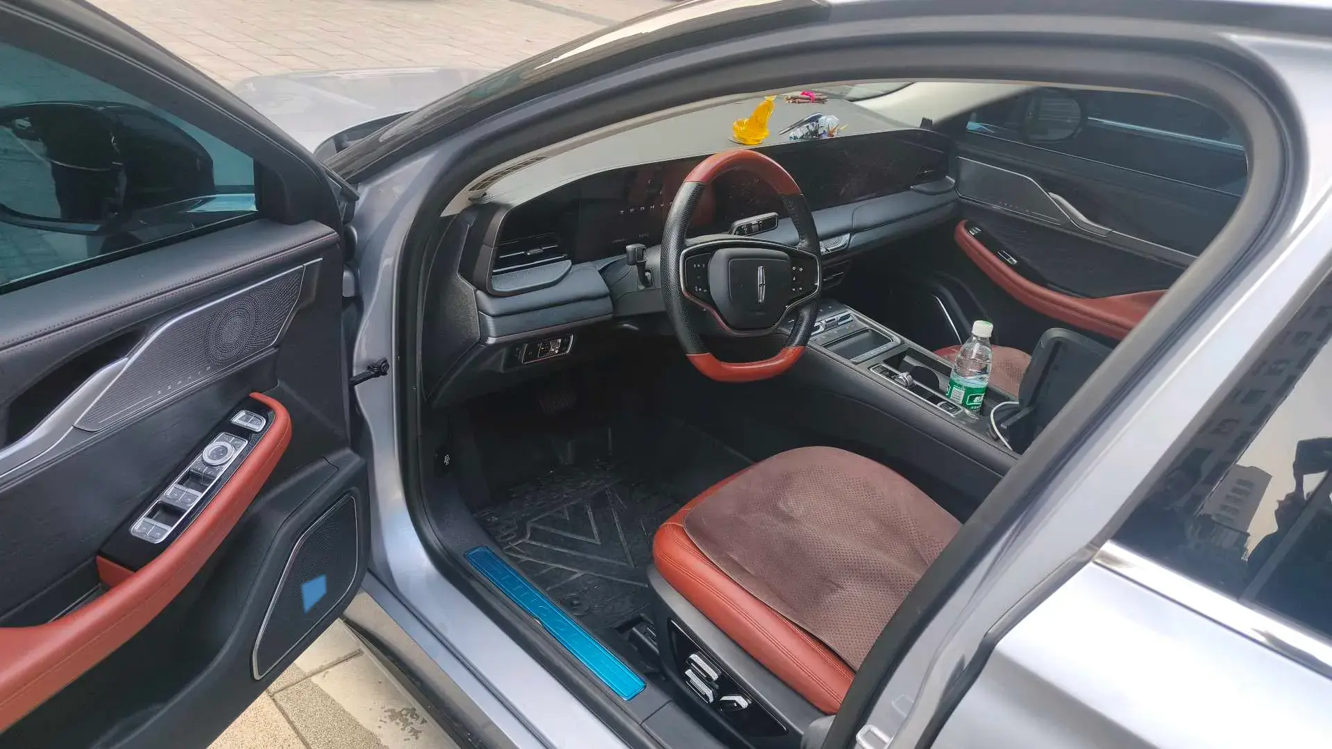 2022 LINCOLN Z thumbnail 4