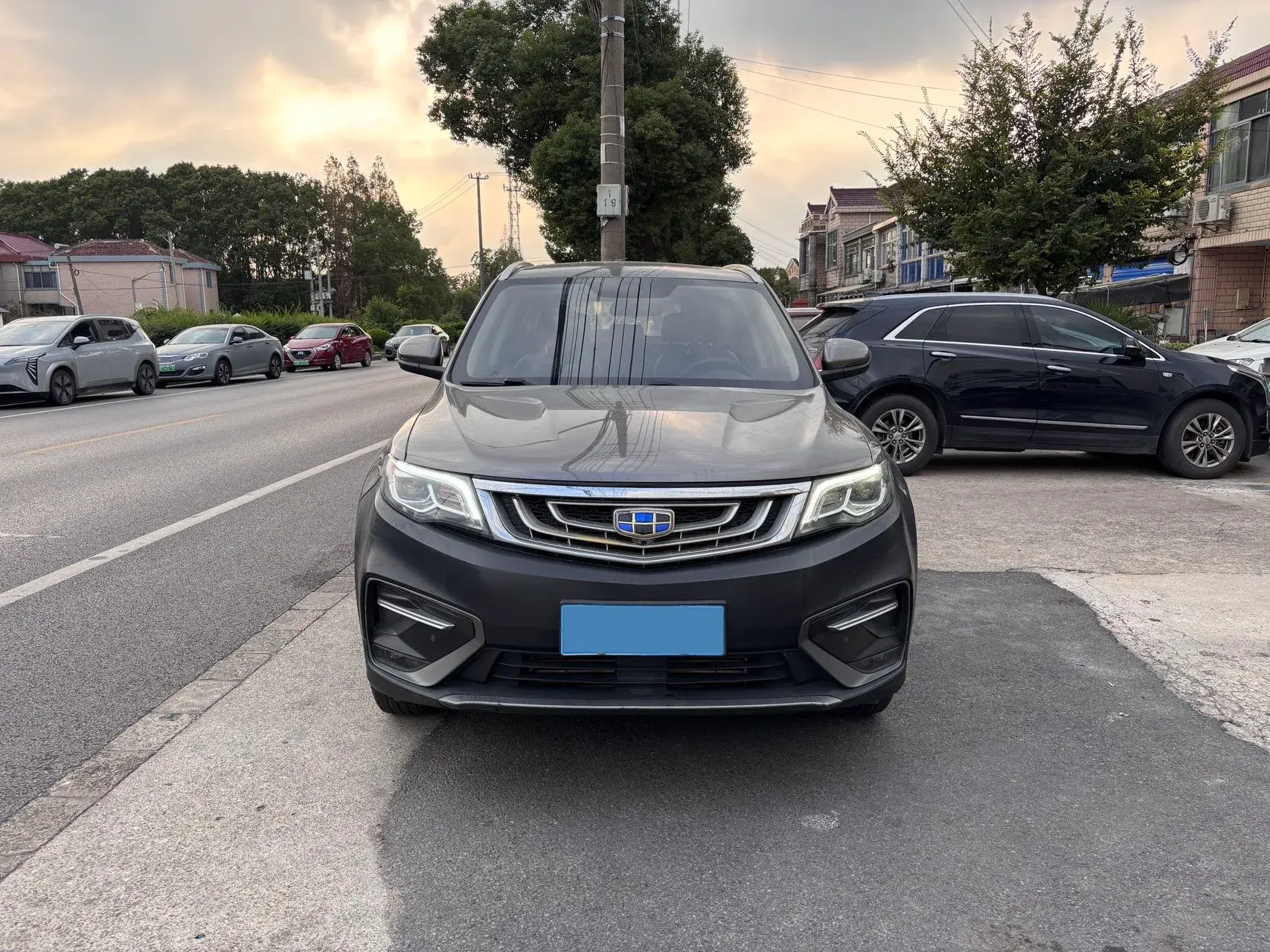 2018 GEELY AZKARRA thumbnail 2