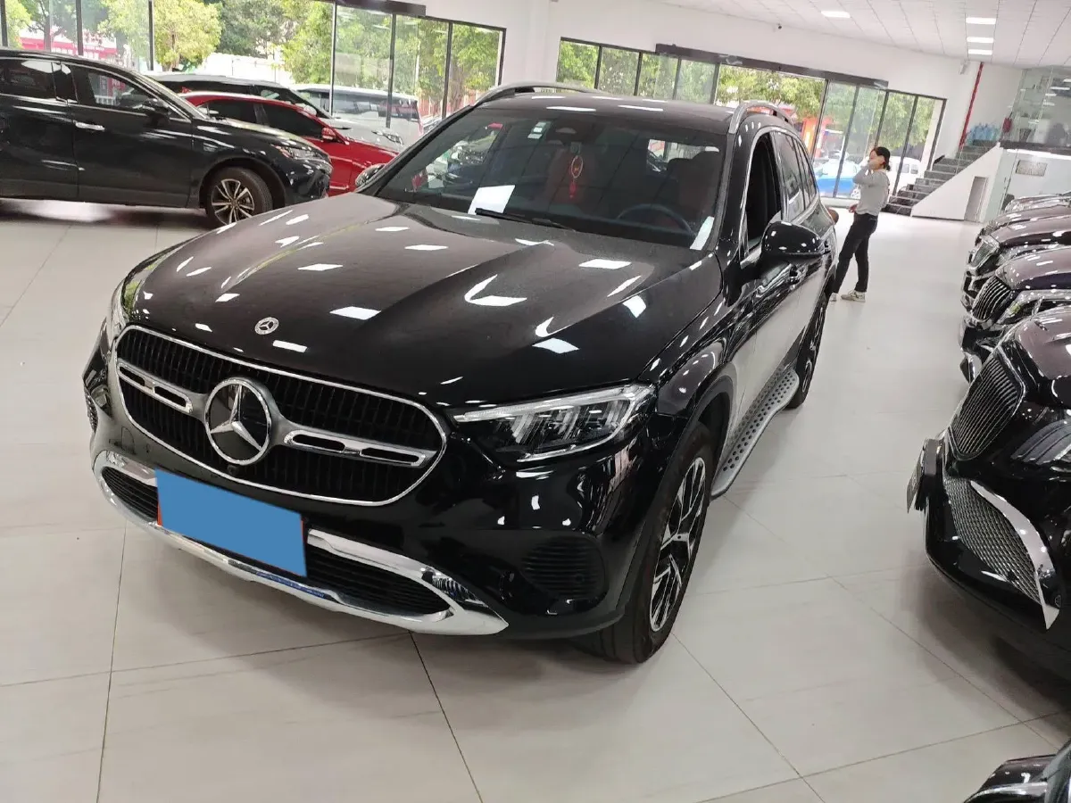 2023 Mercedes-Benz GLC Class 2.0T 204HP L4 9AT,autocango,china used car exporter,china ev exporter,chinese used car exporter,chinese used ev exporter