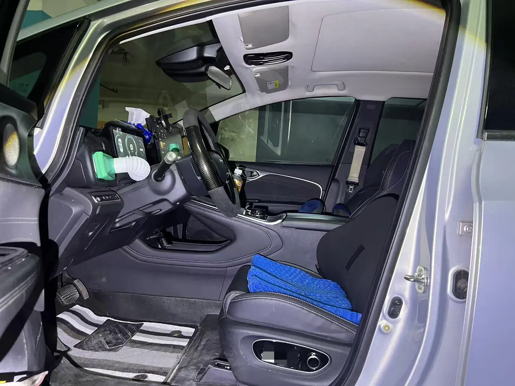 2024 AION V thumbnail 2