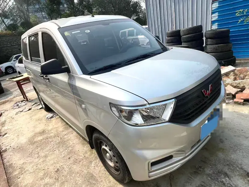 2022 WULING HONGGUANG thumbnail 3
