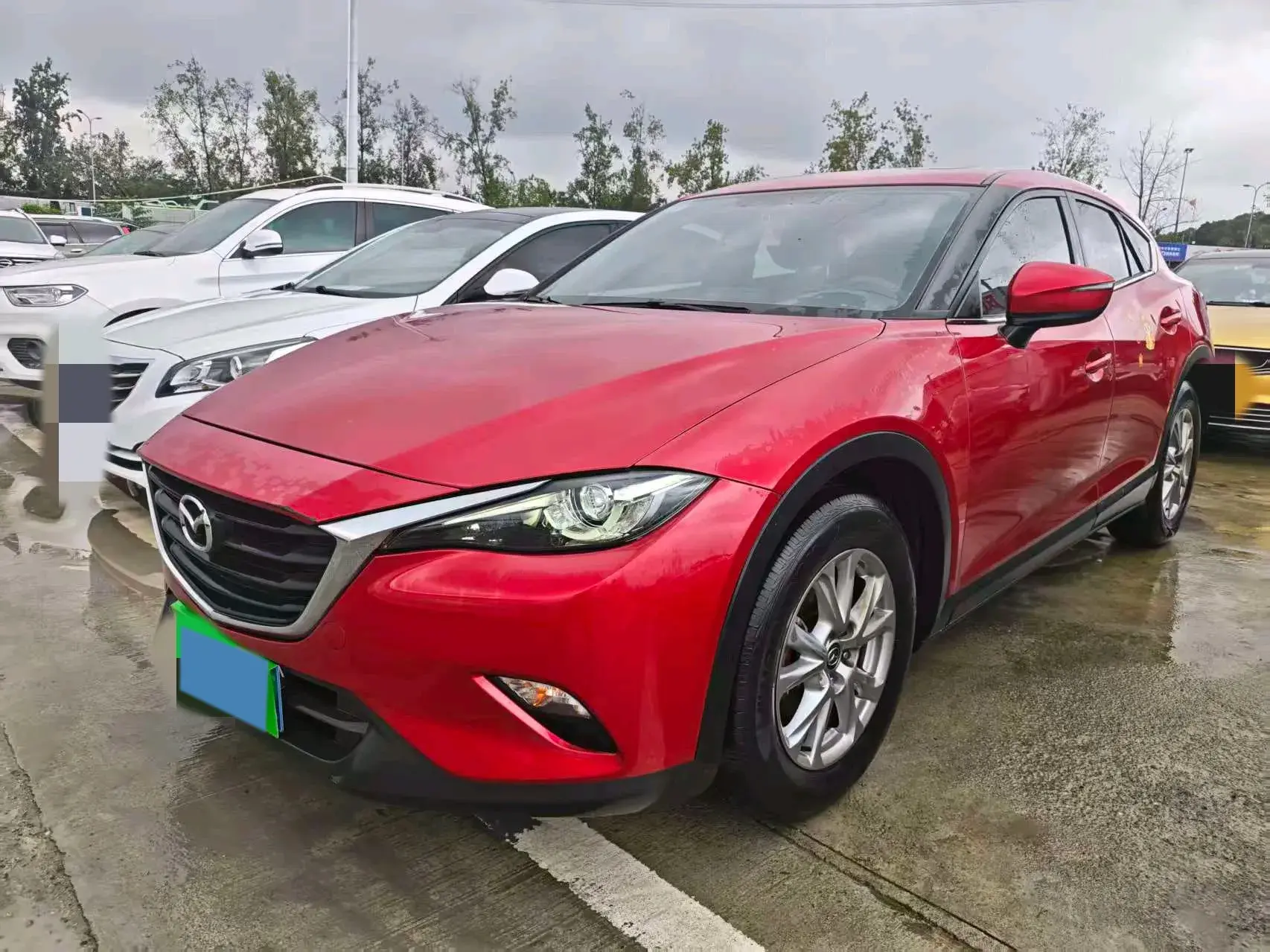 2018 MAZDA CX-4 view 1