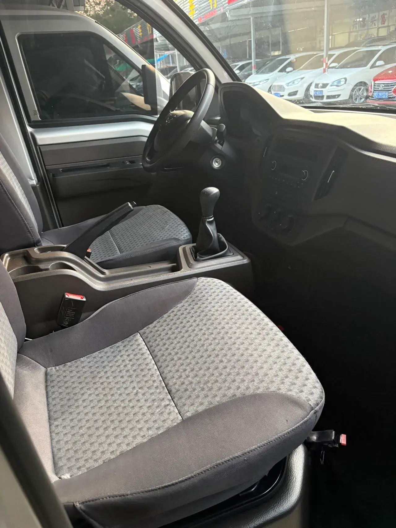 2023 WULING RONGGUANG thumbnail 3