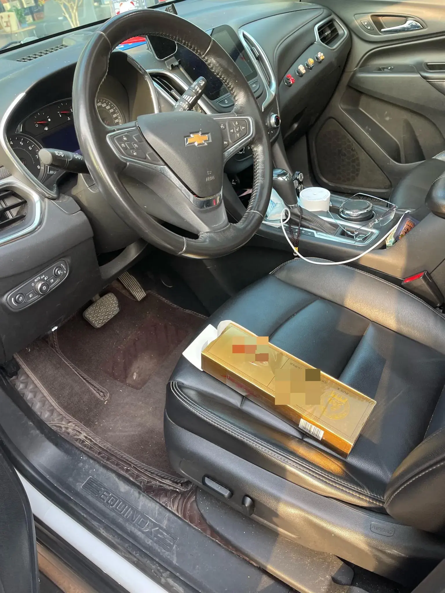 2019 CHEVROLET EQUINOX thumbnail 3