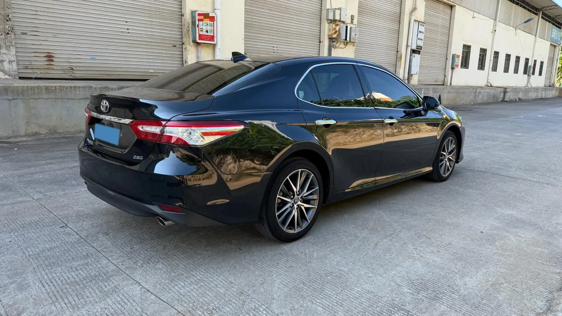 2021 TOYOTA CAMRY thumbnail 4