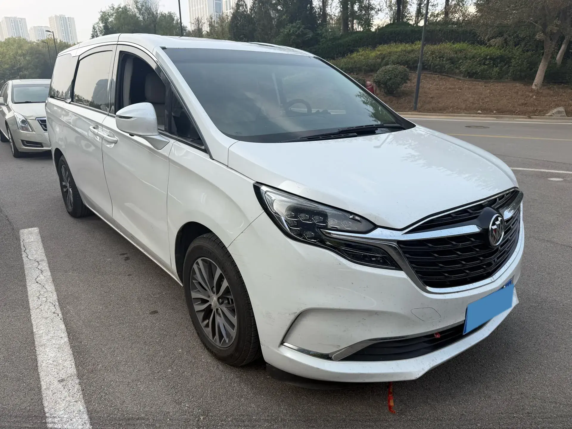 2020 BUICK GL8 thumbnail 2