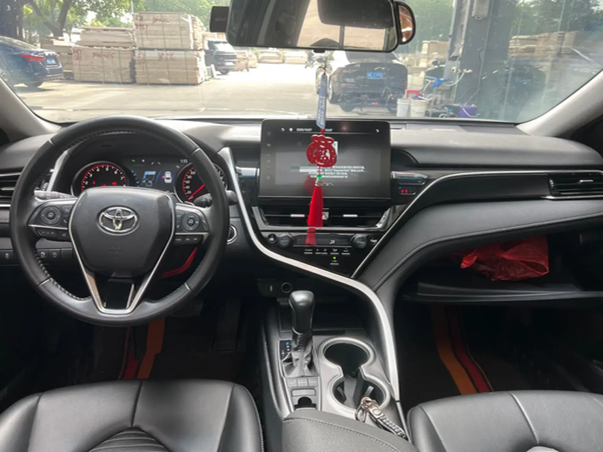 2023 TOYOTA CAMRY thumbnail 4