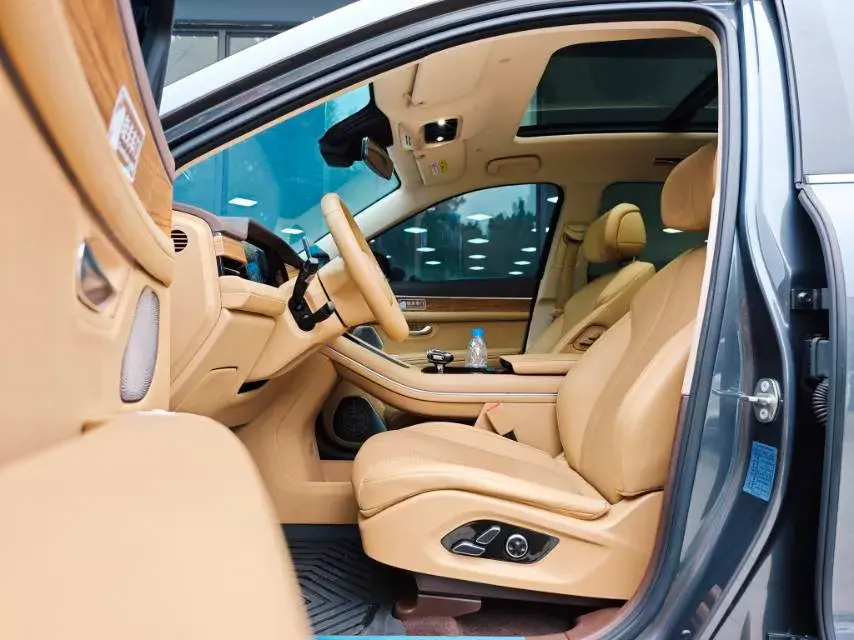 2024 AITO AITO thumbnail 3