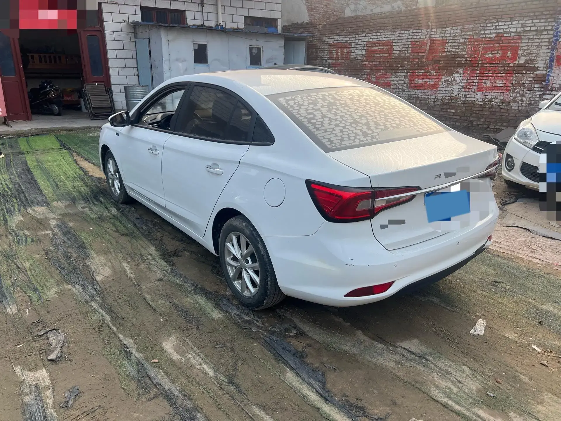 2019 ROEWE I5 thumbnail 4