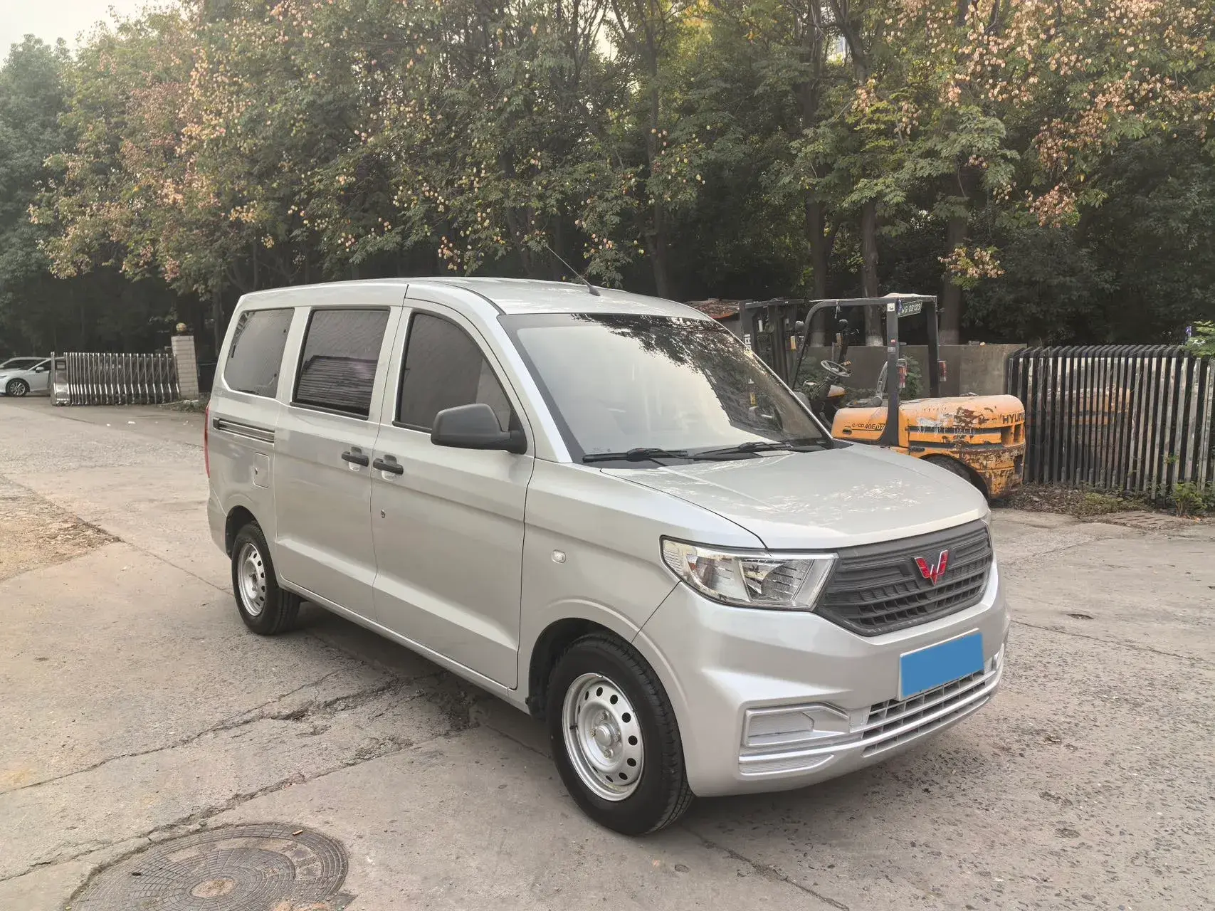 2019 WULING HONGGUANG thumbnail 3