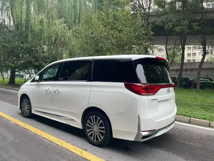 2021 GAC TRUMPCHI thumbnail 4