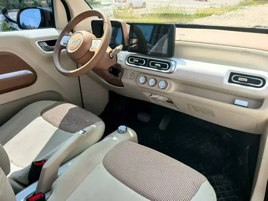 2024 WULING HONGGUANG thumbnail 4