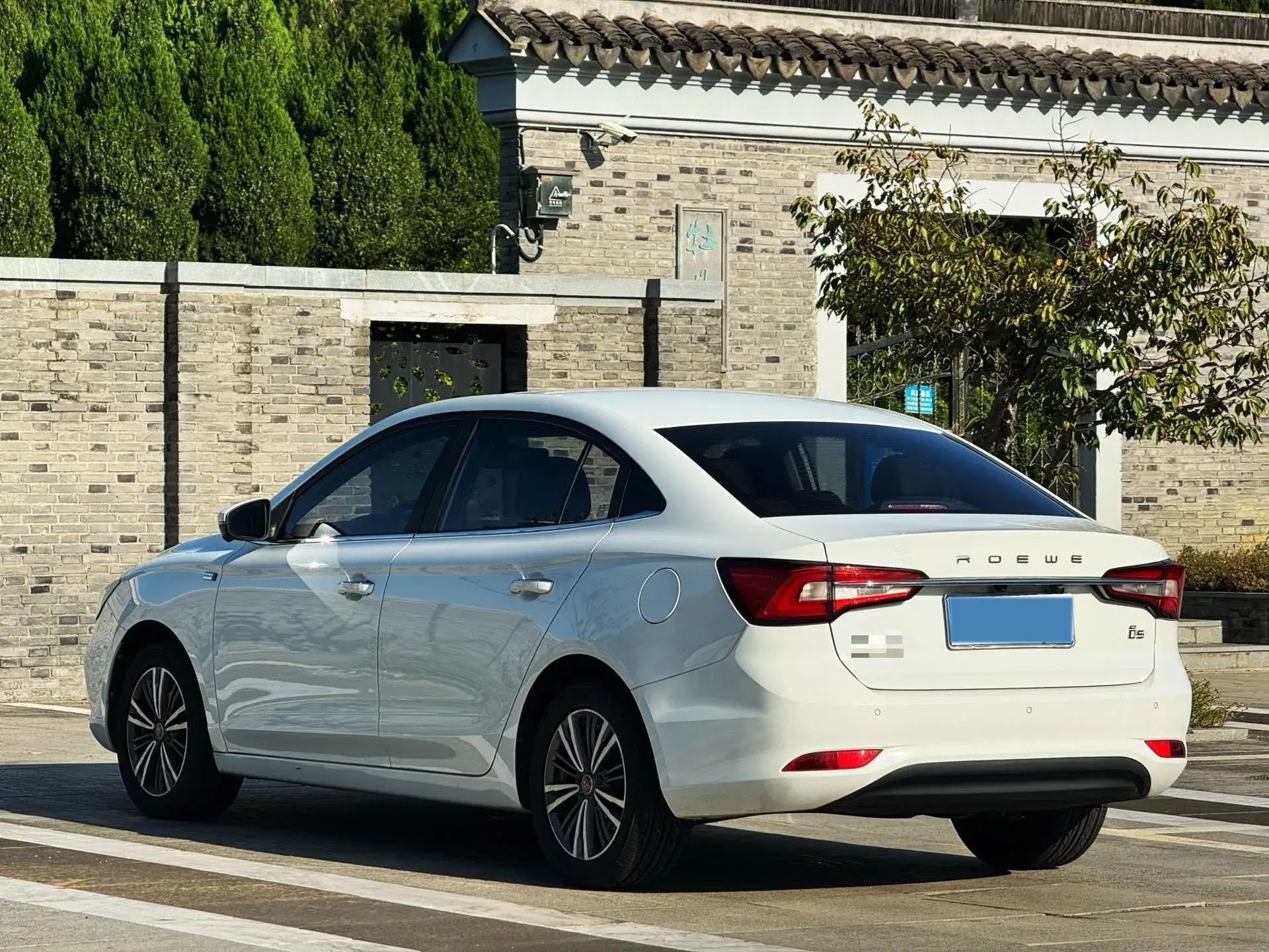 2019 ROEWE I5 thumbnail 4