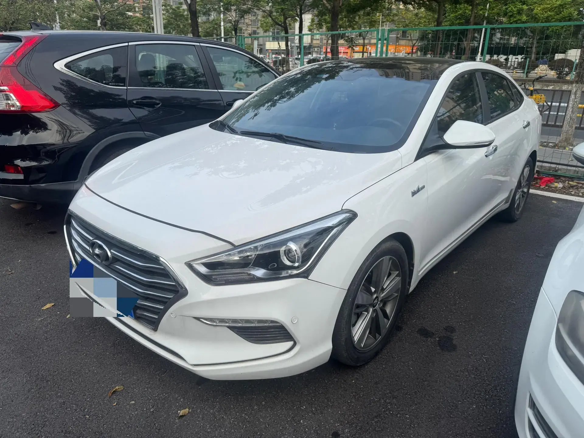 2017 HYUNDAI MISTRA view 1