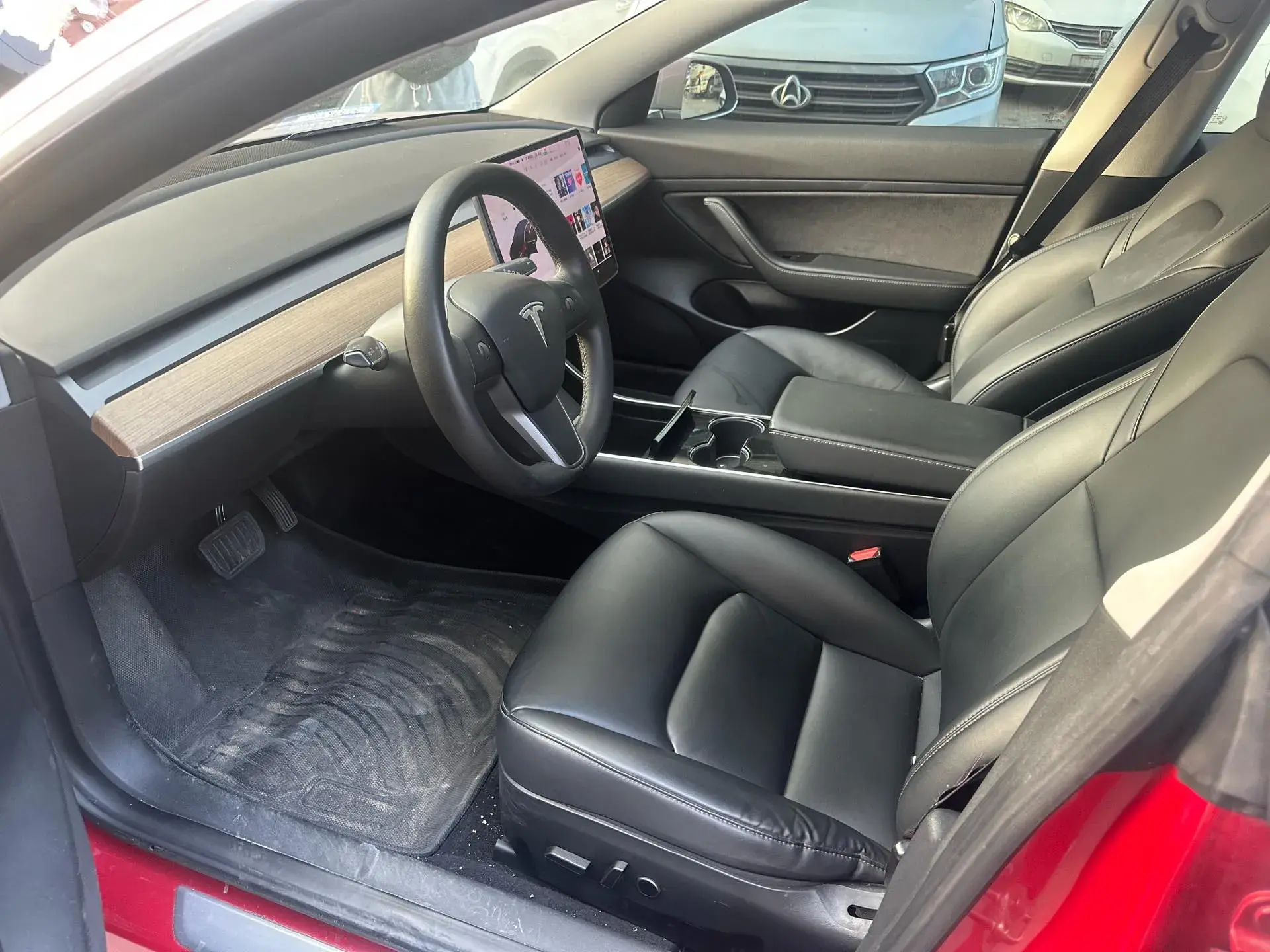 2020 TESLA MODEL thumbnail 4