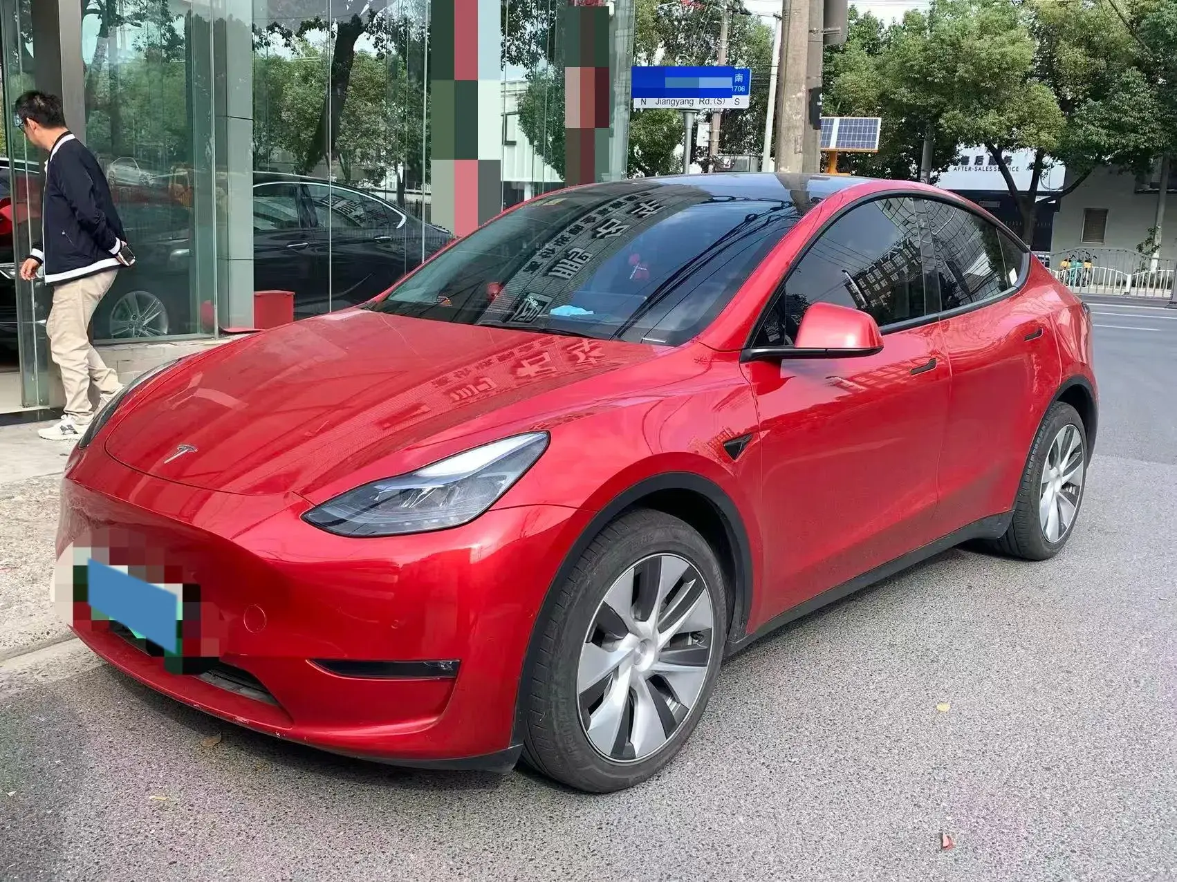 2022 TESLA MODEL view 1