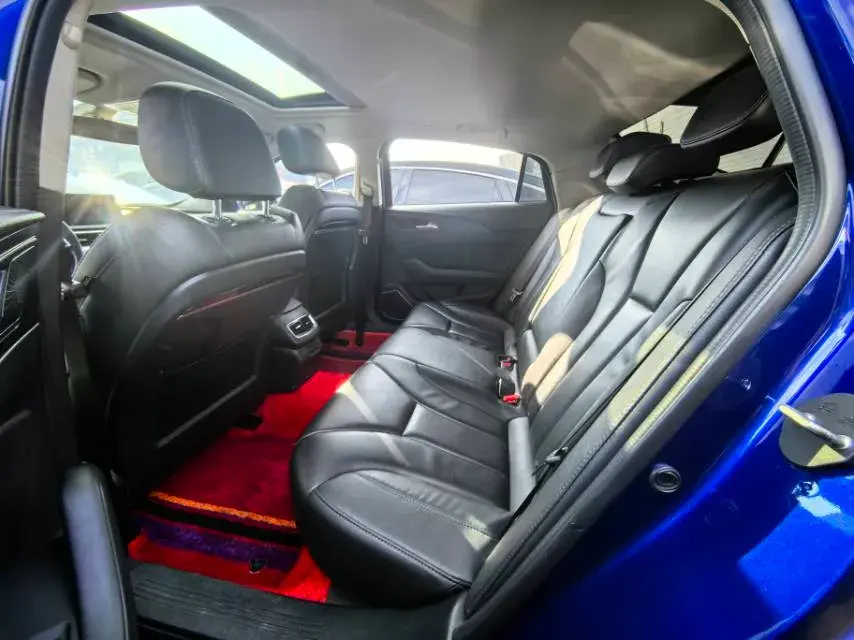 2020 HONGQI H5 thumbnail 3