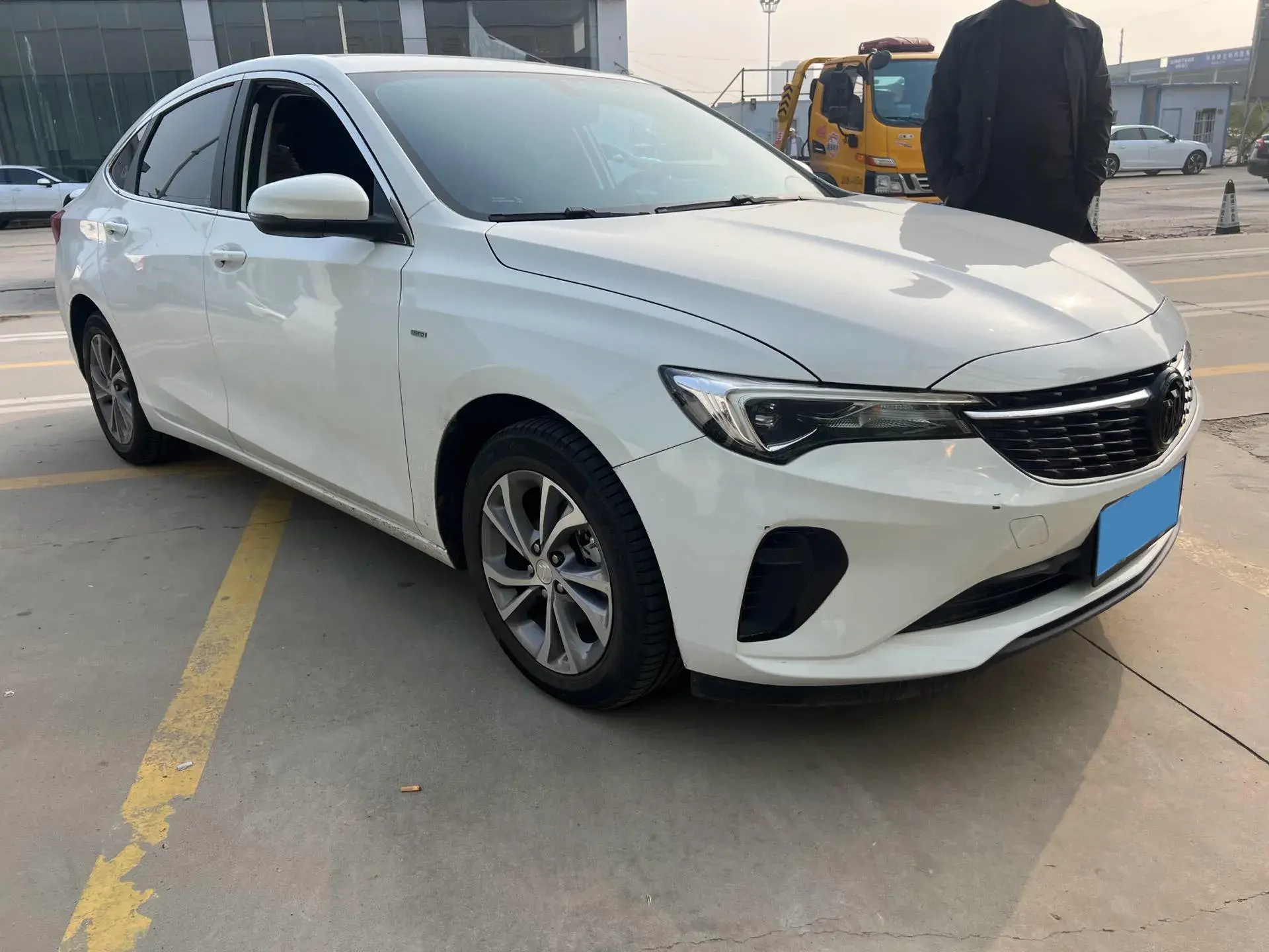 2023 BUICK VERANO thumbnail 2