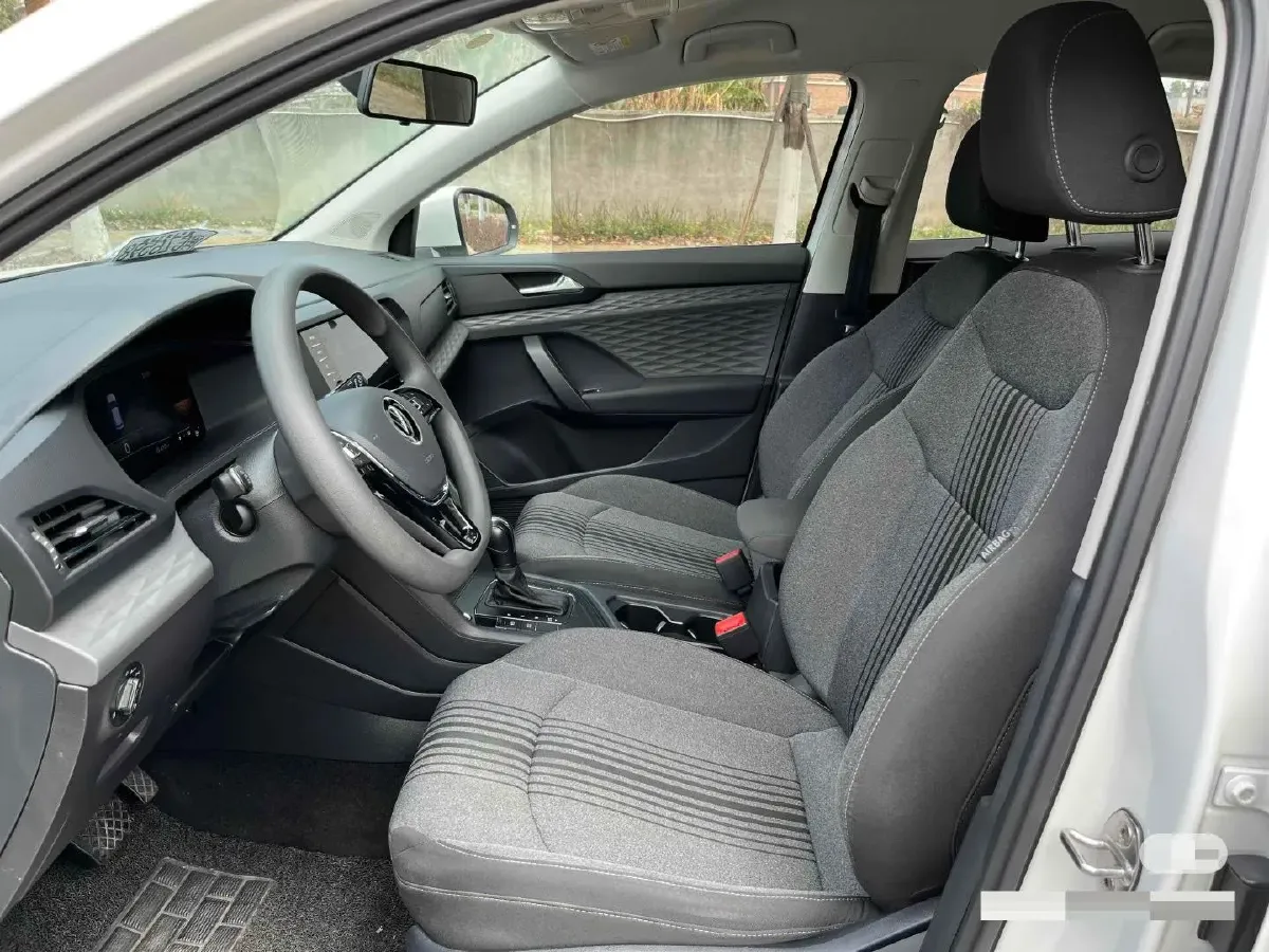 2017 Volkswagen Touareg 3.0T 320HP V6 8AT,autocango,china used car exporter,china ev exporter,chinese used car exporter,chinese used ev exporter