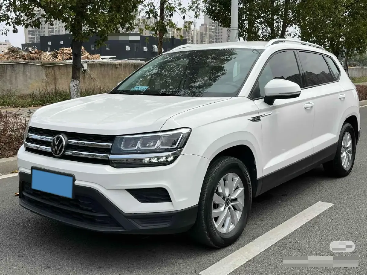 2017 Volkswagen Touareg 3.0T 320HP V6 8AT