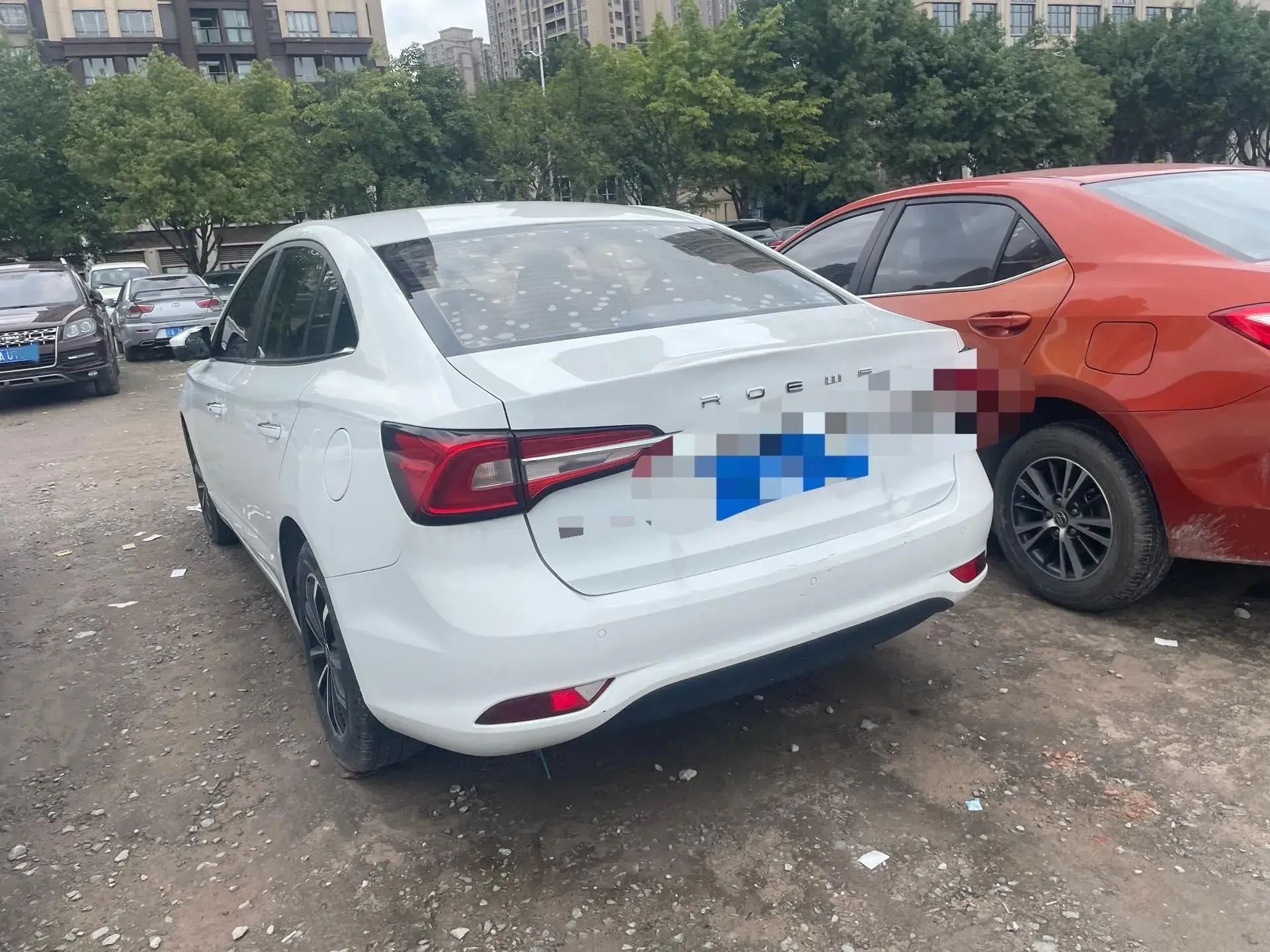 2019 ROEWE I5 thumbnail 2