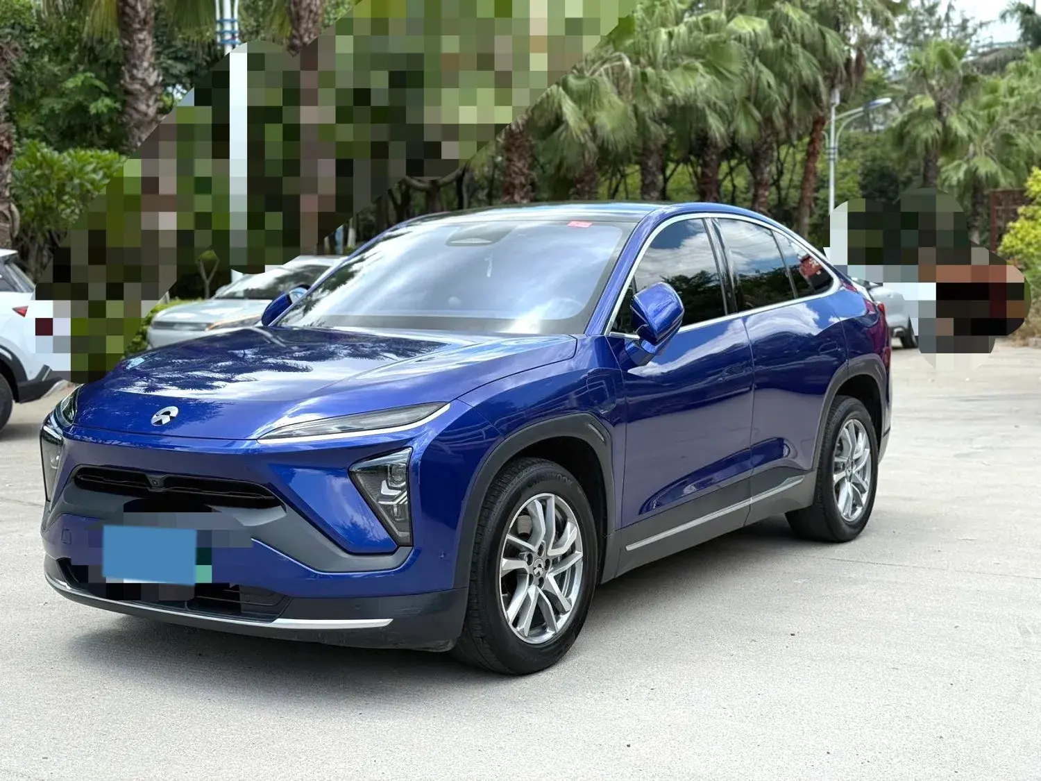 2020 NIO ES6 view 1