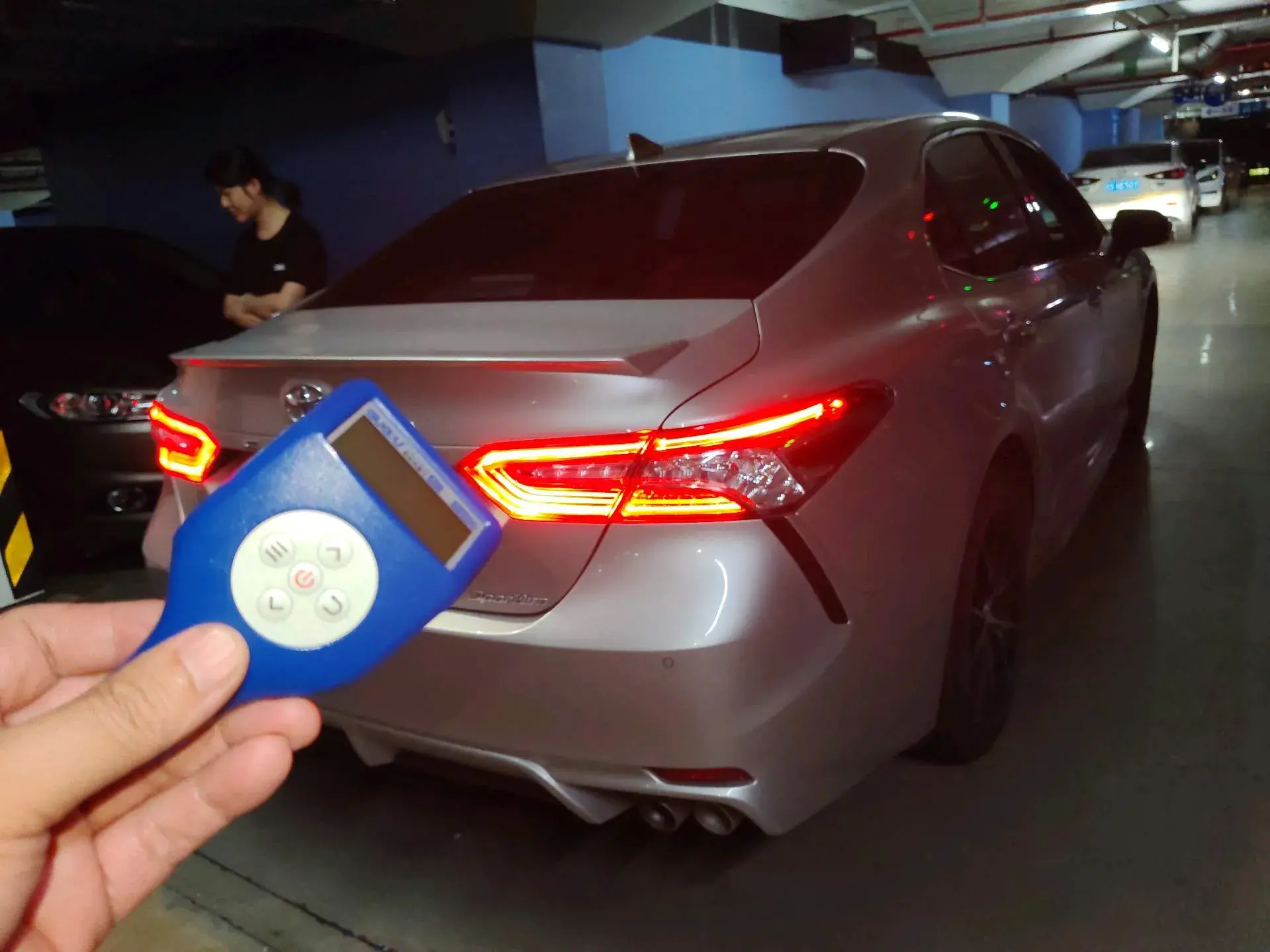 2021 TOYOTA CAMRY thumbnail 2