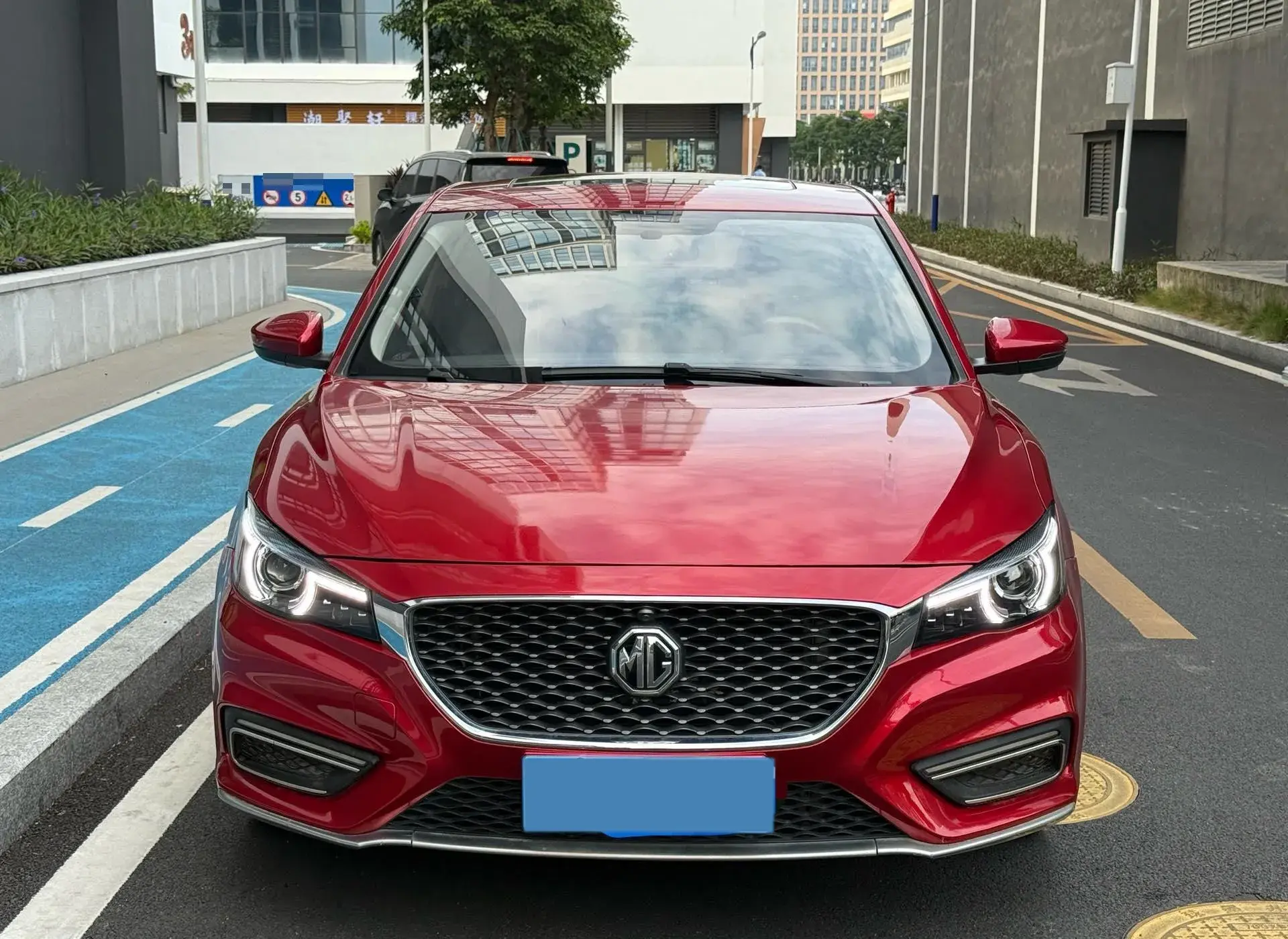 2018 MG MG6 thumbnail 2