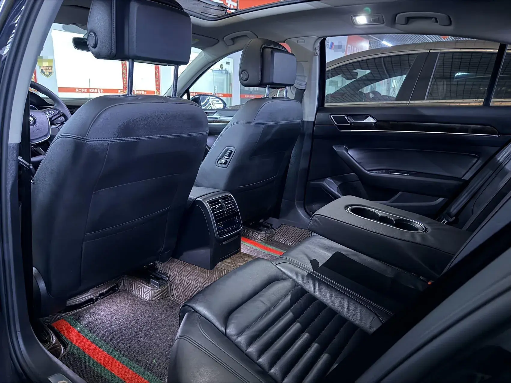 2019 VOLKSWAGEN MAGOTAN thumbnail 3