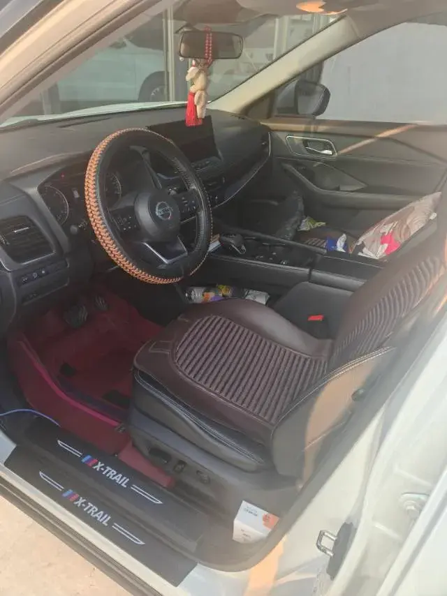 2021 NISSAN X-TRAIL thumbnail 3